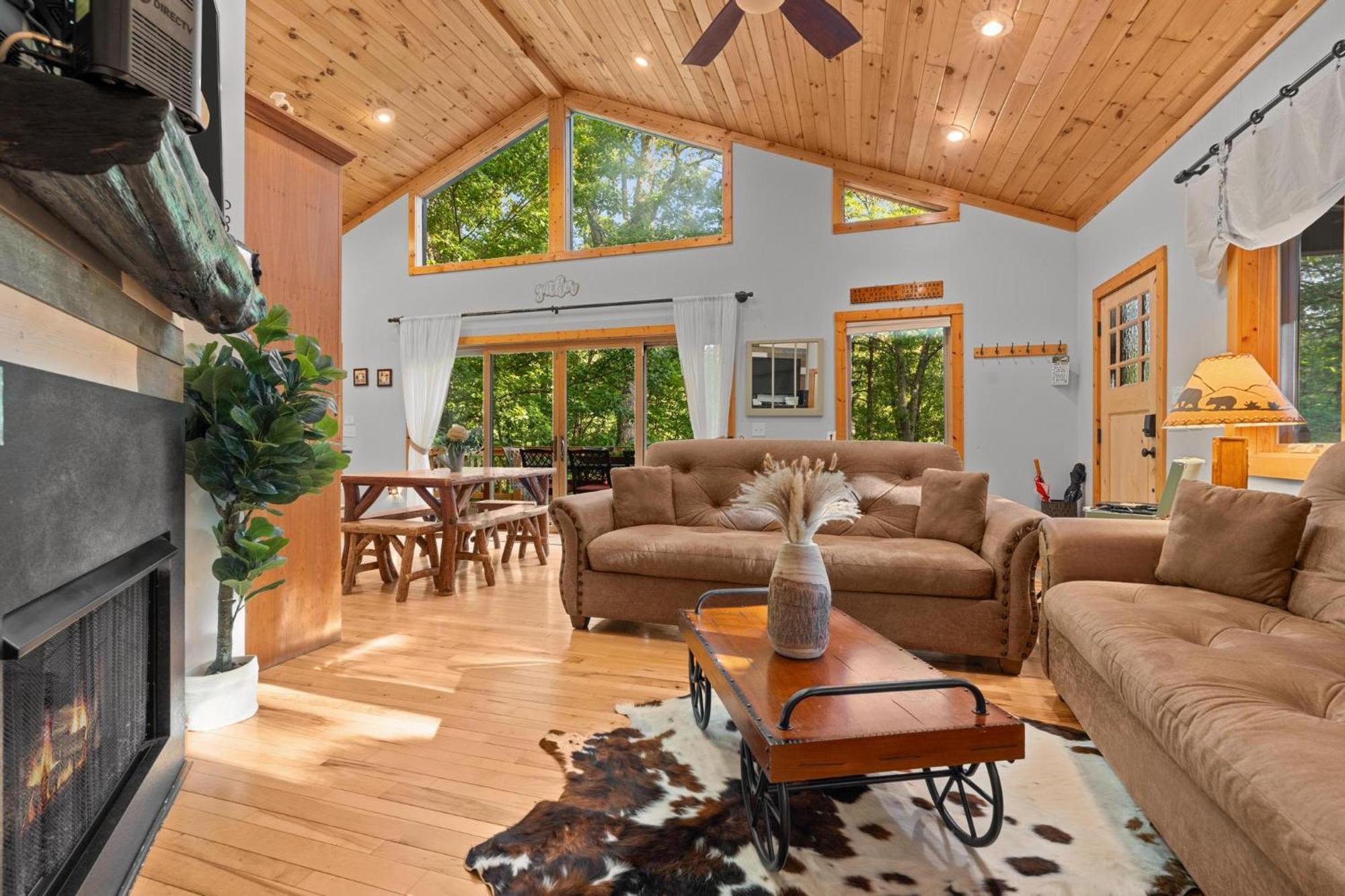Lux Mtn Cabin Hot Tub, Fire Pit, Game Room 3Bd Franklin Luaran gambar